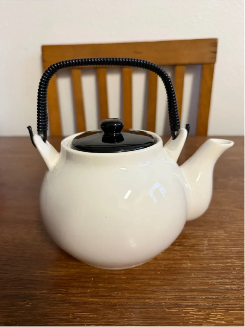 Vintage Taiwan Ceramic Teapot 招財進寶 Chinese Prosperity Good Luck Tea Pot w/ Lid